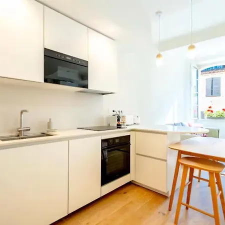 Petit Gambetta L Bright & Ac L Shellter-rentals Apartment