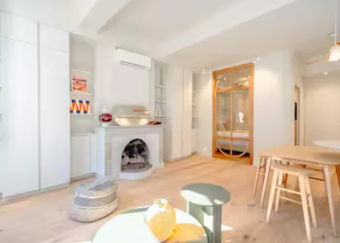 Petit Gambetta L Bright & Ac L Shellter-rentals Apartment
